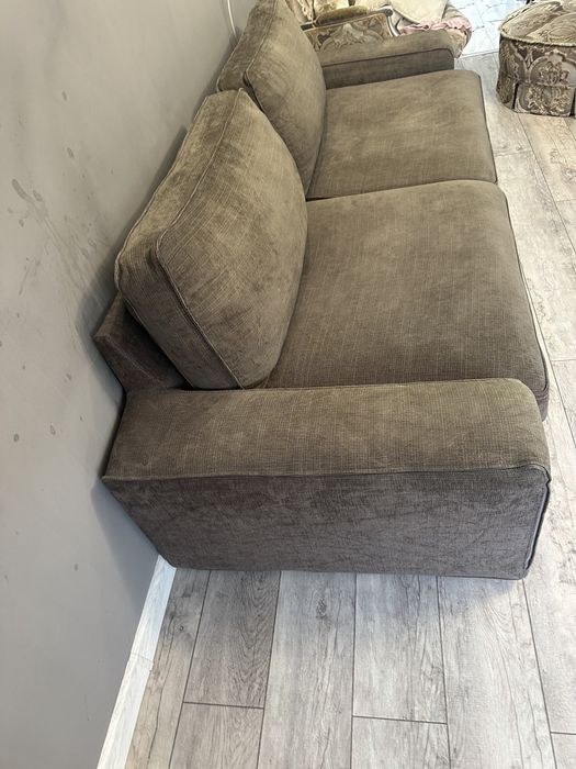 Диван италия 240/100