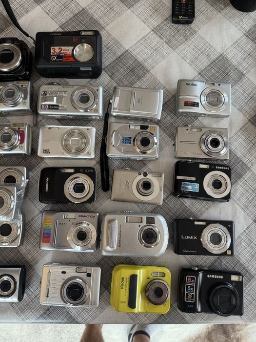 Фотоапарати за части или востоновяване