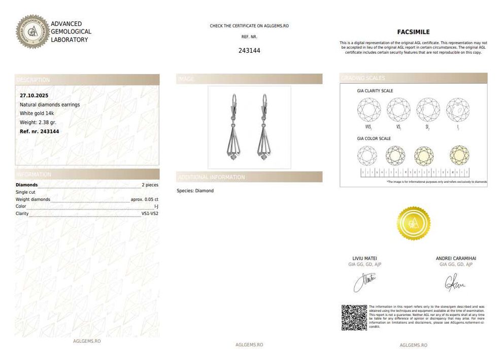 Pereche de cercei din aur alb, decorată cu diamante