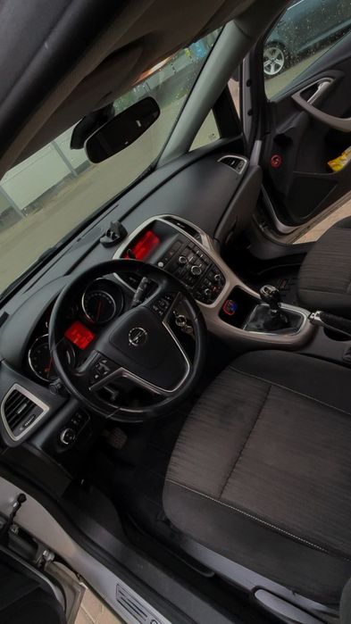 Opel astra j gpl