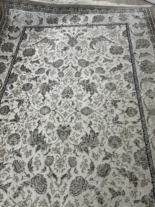 Продам ковер 15 тыс