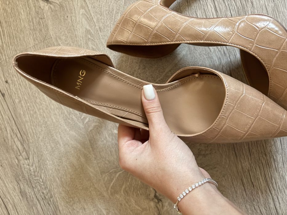 Токчета на Mango