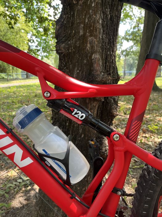 Vand bicicleta full suspension