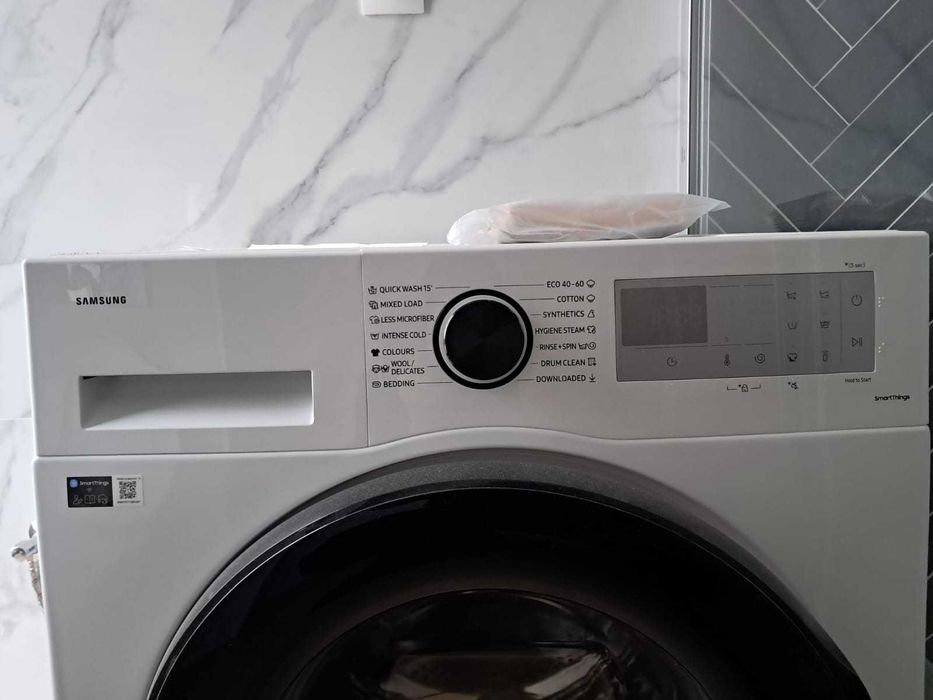 Masina de spalat frontala SAMSUNG WW90CGC04DAHLE noua, cu garantie
