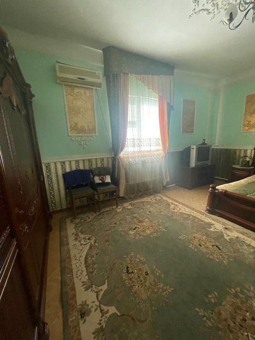 Продается 2-х этажный дом