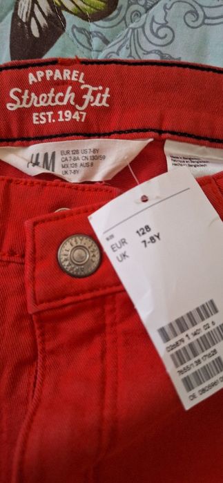 Къси панталони ZARA и  H&M-размер 128