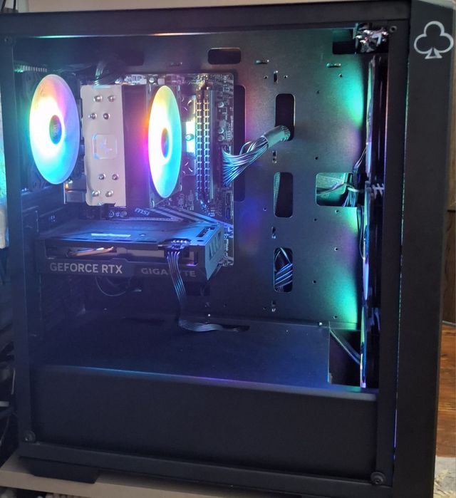 PC GAMING Ryzen 7 5700X + RTX 4060 + 16GB RAM + SSD NVMe