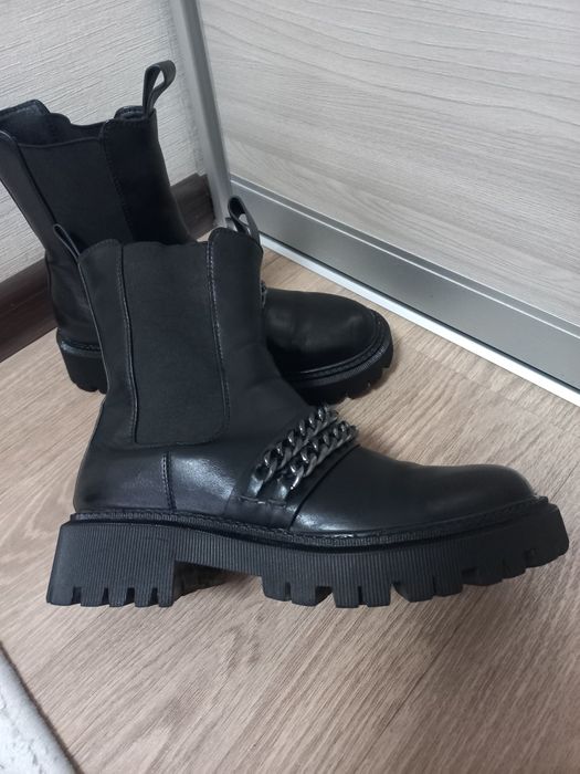 Ботинки челси р.39