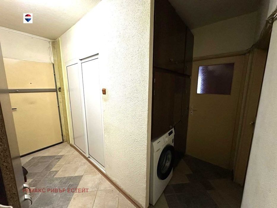 Продава се Двустаен апартамент в Русе, Родина 1 - 58 кв.м за 1550 €/кв.м - Снимка #5