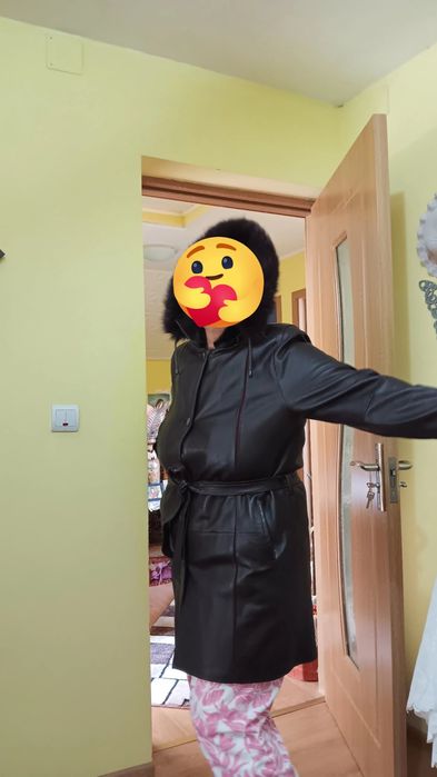 Geaca din piele naturala (este moale ca mănușa) dama cu gluga demontab