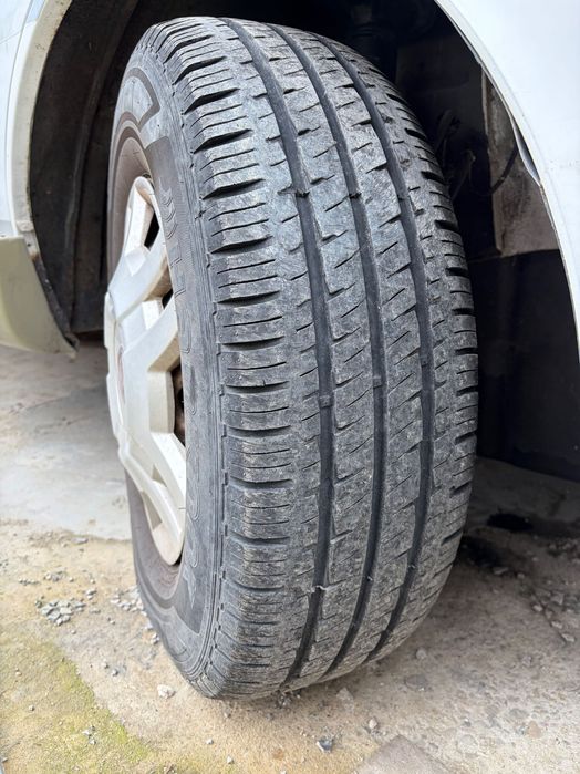 Hankook VanTra LT 225/70/15