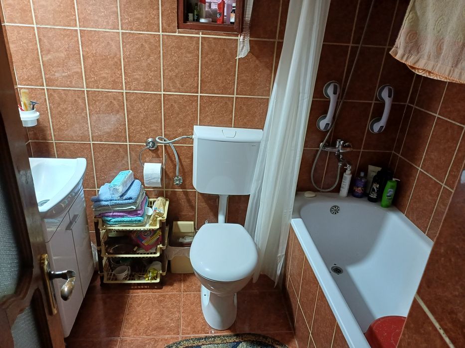 Casă de vânzare Sat Budești