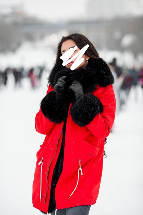 Продам красную парку