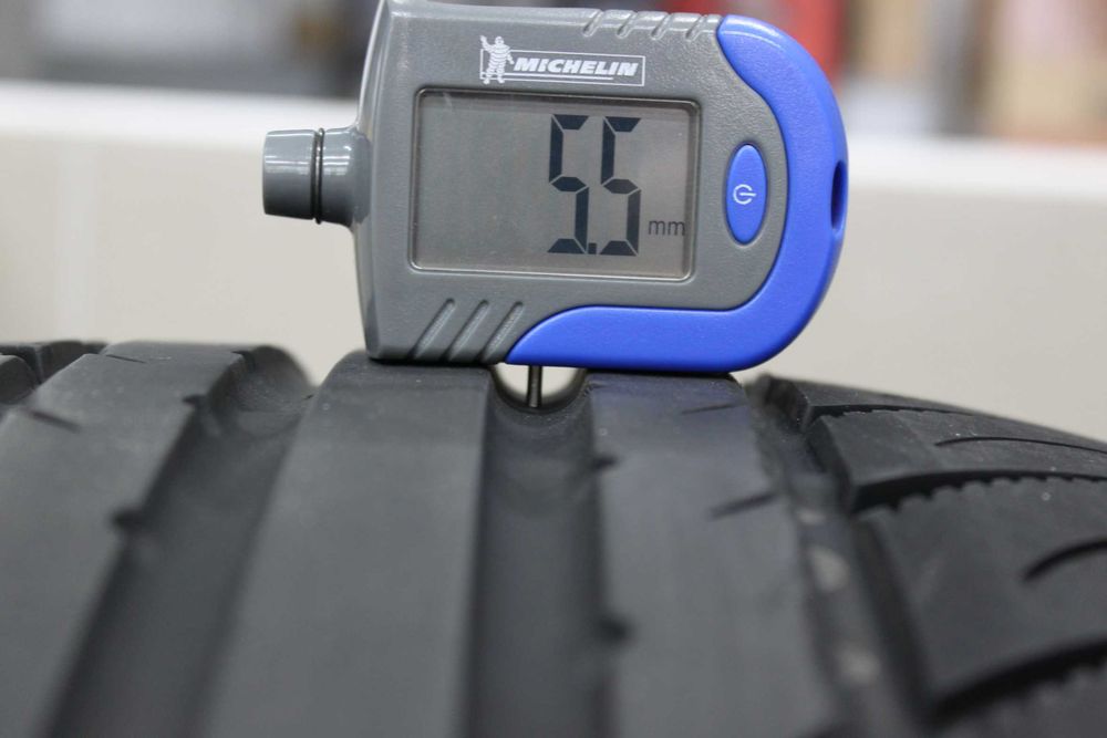 215/40-16 Kumho летни гуми