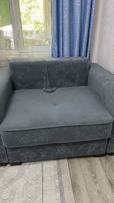 Срочно продам креслокровать