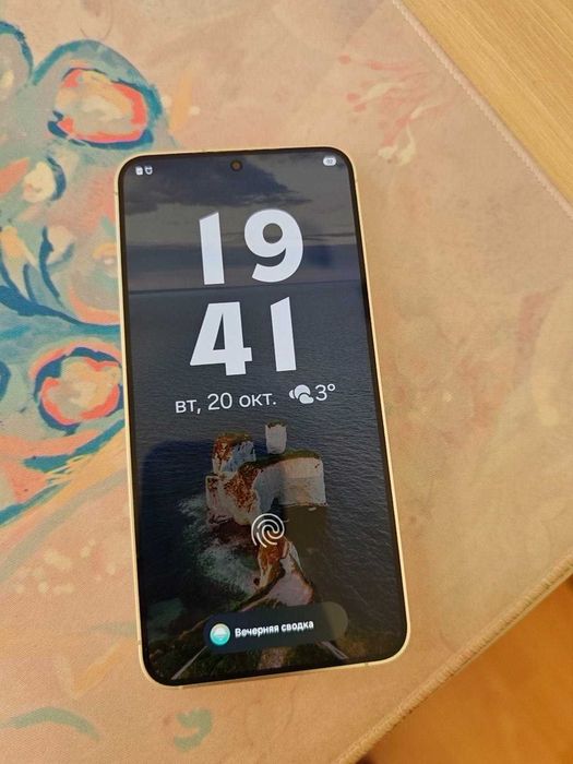 Смартфон Samsung Galaxy S24 (128Gb, серый)