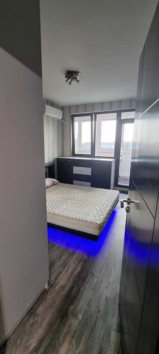 Продава се Тристаен апартамент в Стара Загора, Самара 3 - 85 кв.м за 1448 €/кв.м - Снимка #3
