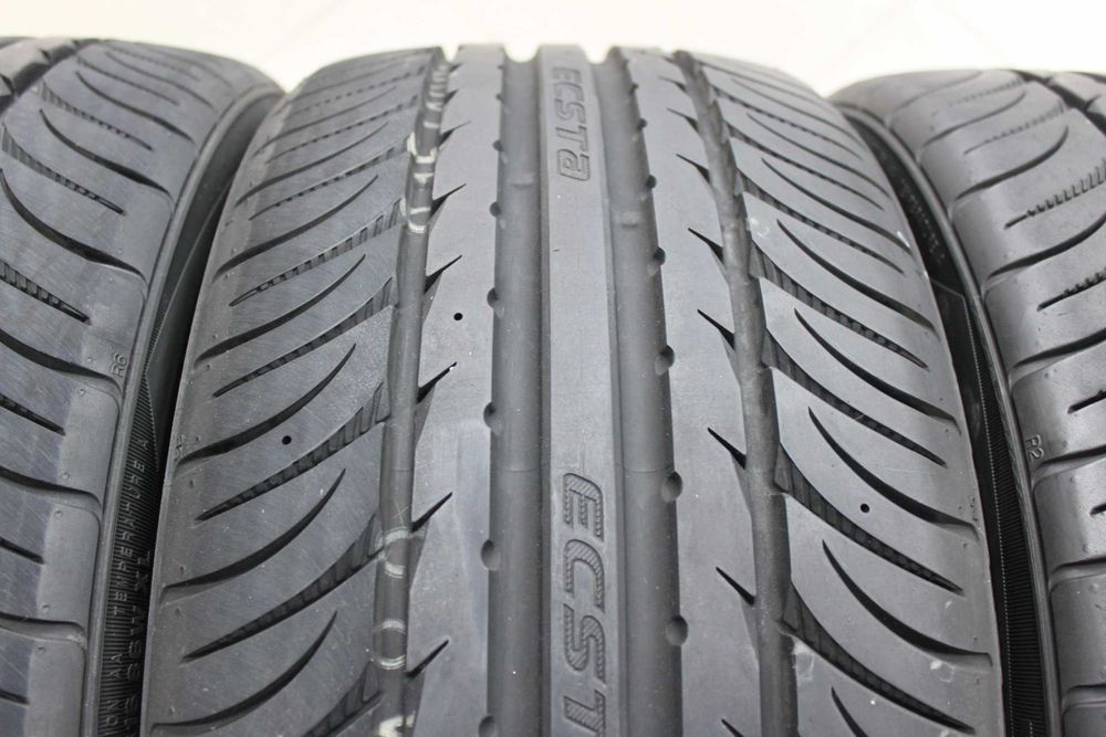 215/40-16 Kumho летни гуми