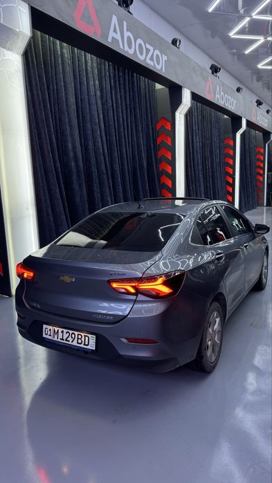 Onix premier 2024 yil 24.000 km yurgan toza ideal holatda