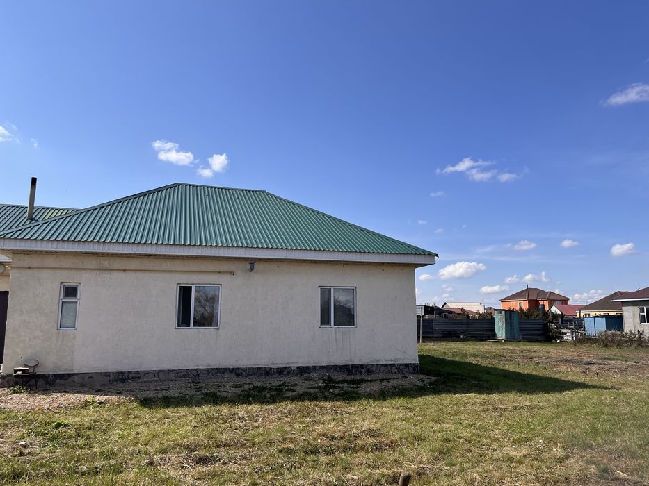 Продается просторный и теплый дом