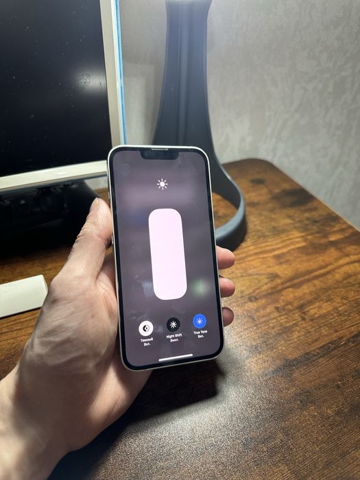 Iphone 13 в идеальном состоянии