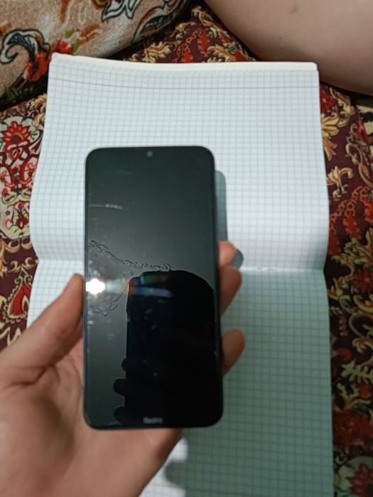 Redmi 8 holati yaxshi tezda sotiladi 64/4