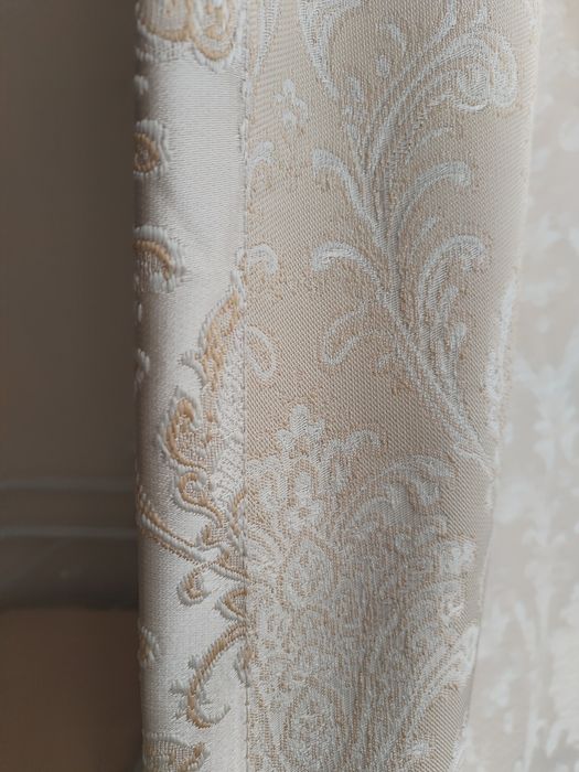 Продаю шторы с тюлью