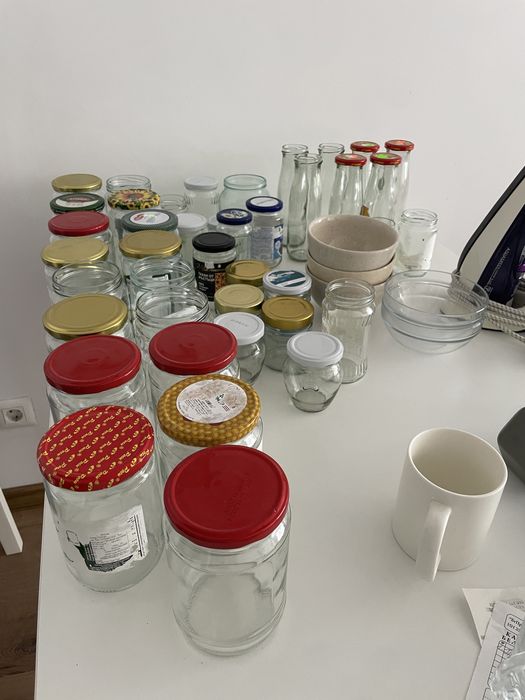 Подарявам буркани