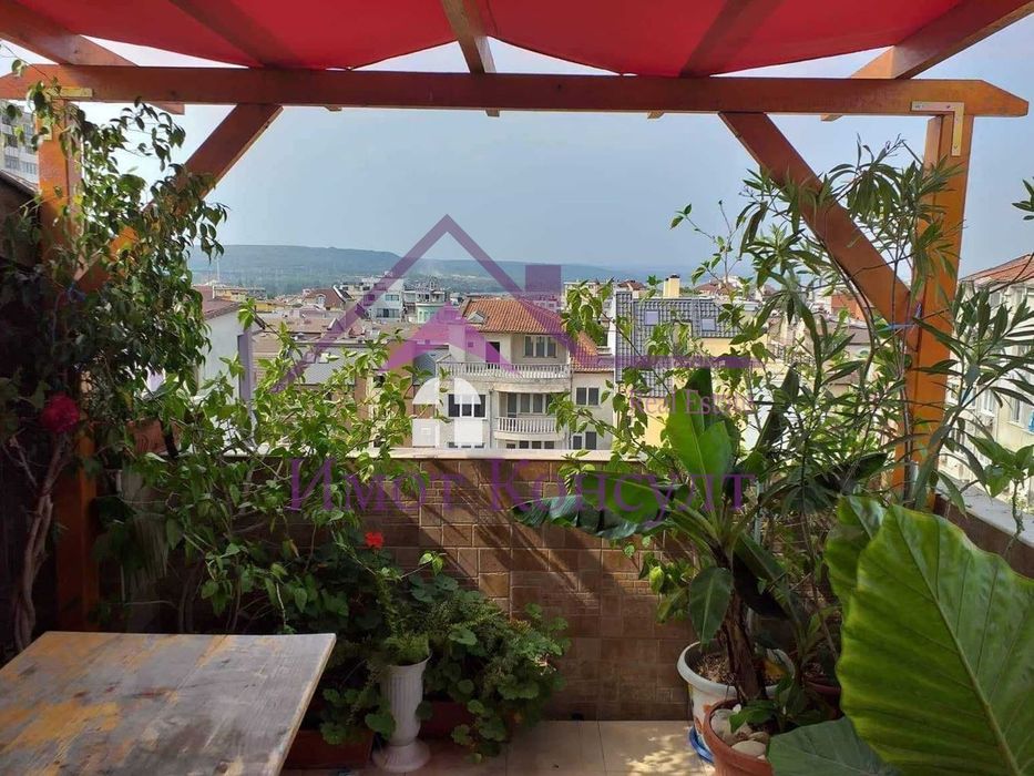 Продава се Многостаен апартамент в Варна, Център - 41140 кв.м за 3 €/кв.м - Снимка #3