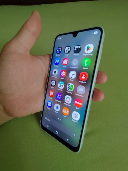 Vând Samsung a 16 nou