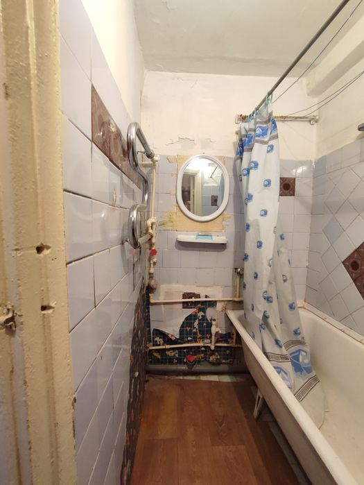 Продам 3 кв по Ломоносова