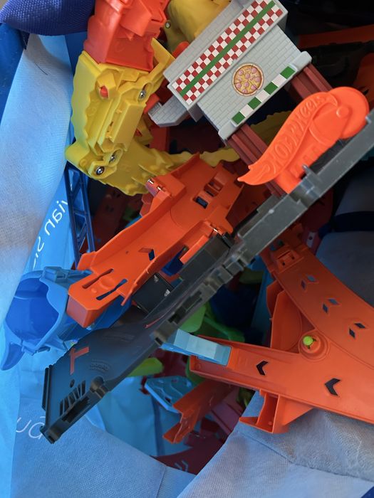 Hot wheels писти