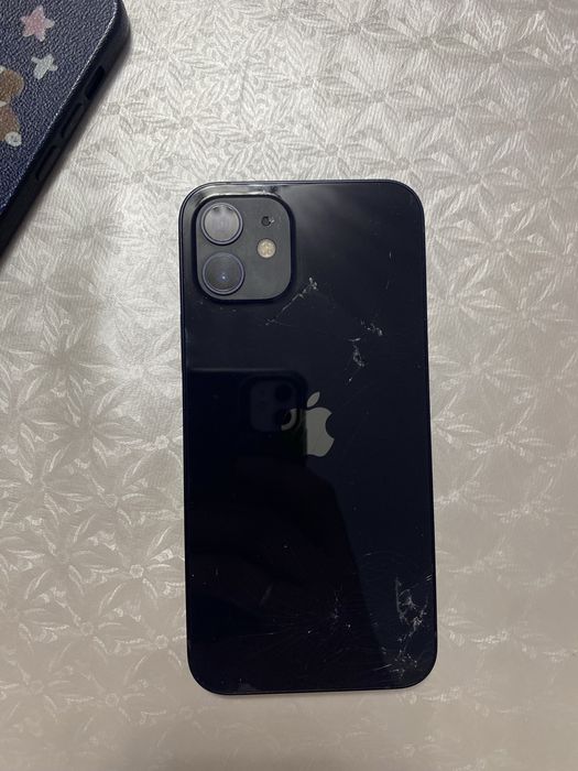 Iphone 12 64 гб 74 емкст