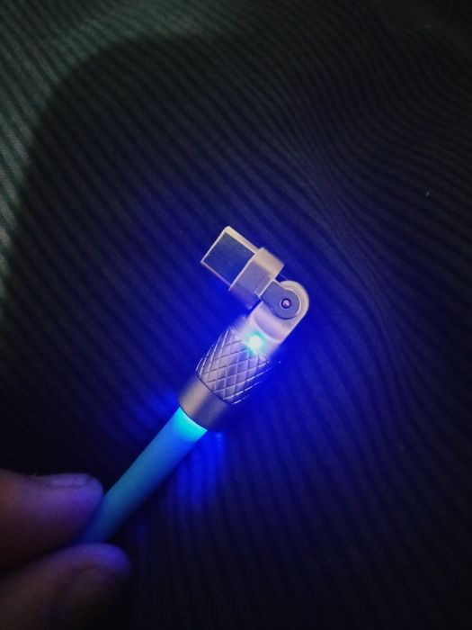 Vând cablu de încărcare