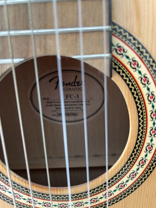 Классическая гитара Fender FC-1