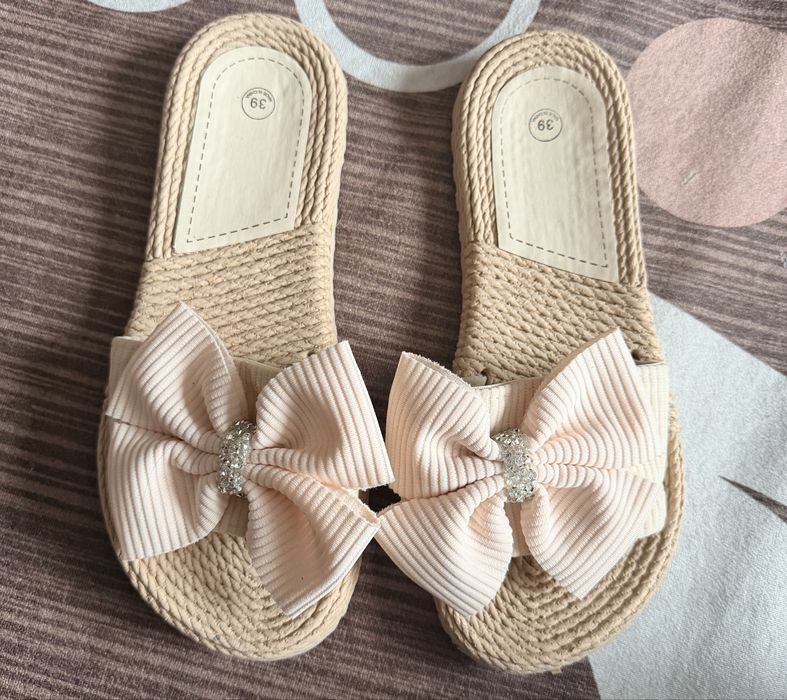 Пакет дамски дрехи + аксесоари S/M – изгодно