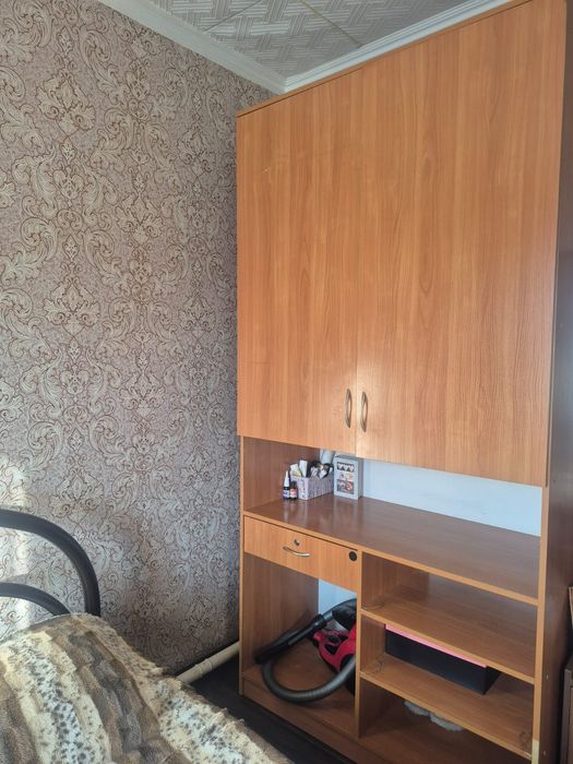 Отдам даром шкаф