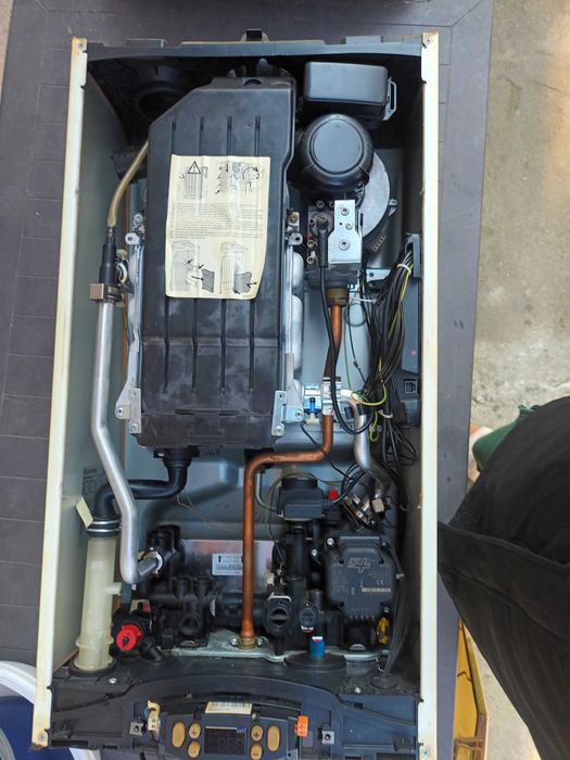 Central Termica ,Ariston