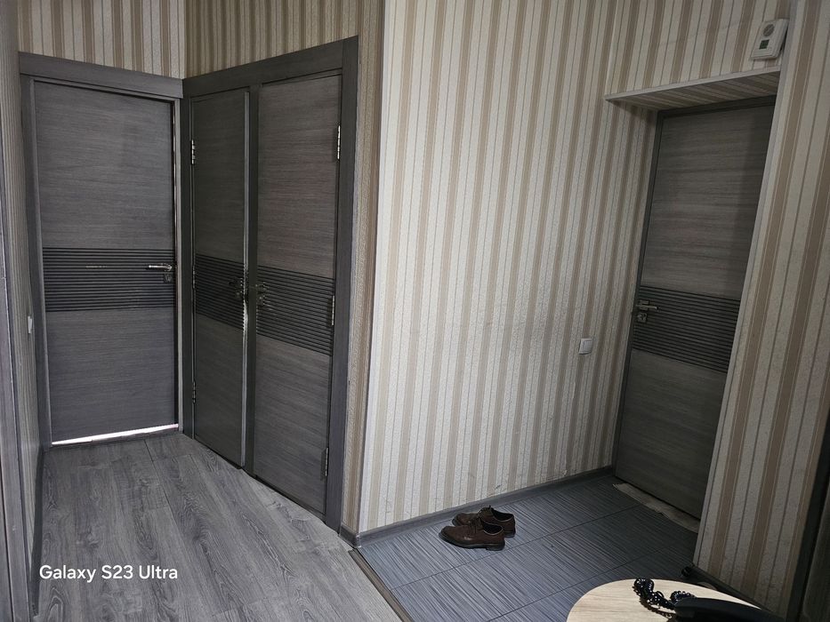 Ц5, Алайский, 3/1/4 Собственник.