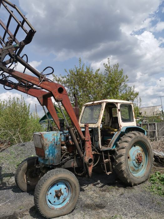 Продам трактор юмз