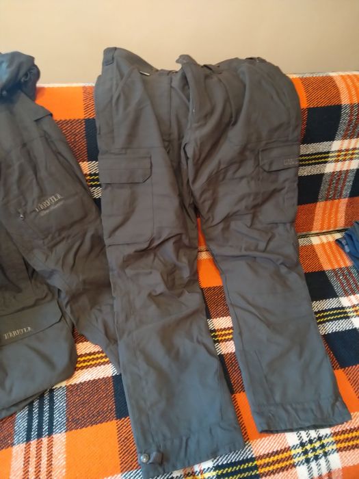 Горнище и долнище - HARKILA.