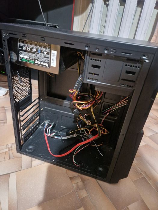 Корпус для компьютера пк