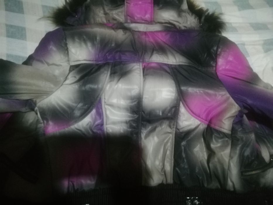 Продам куртку зимнюю.