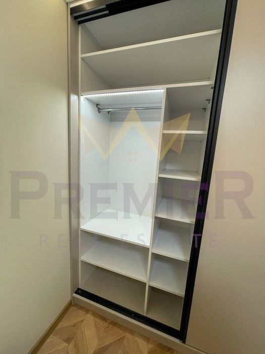 Продава се Двустаен апартамент в Пловдив, Южен - 74 кв.м за 965 €/кв.м - Снимка #7