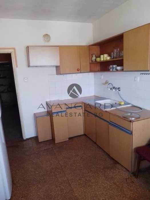 Продава се Двустаен апартамент в Пловдив, Кючук Париж - 83 кв.м за 1428 €/кв.м - Снимка #4