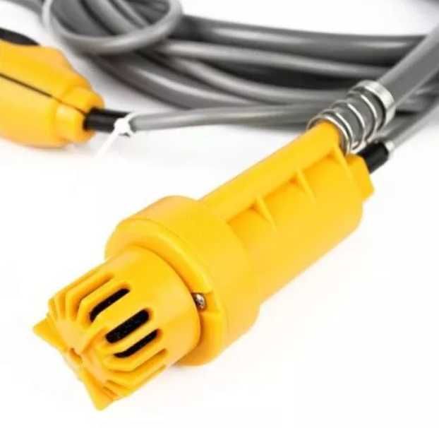 Dus Camping cu pompa de apa 12V pentru Voiaj