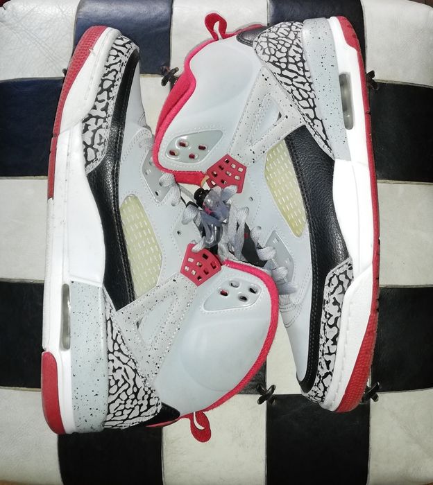 Jordan spizike маратонки