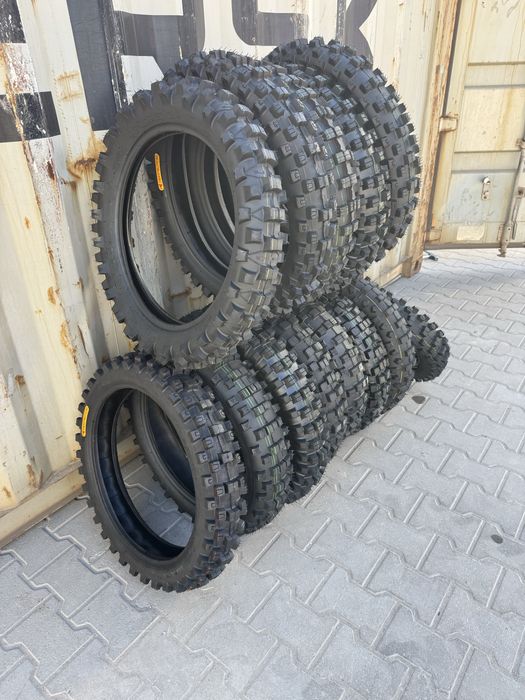 Ендуро и мотокрос гуми 18 и 19 цола различни твърдости и шарки