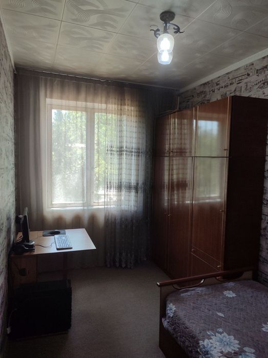 Чиланзар -11 квартал 3-х комнатная