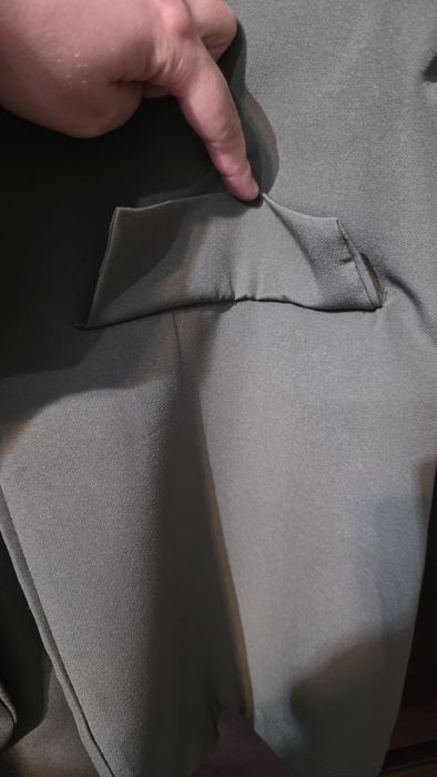 Sacou potrivit pentru mărimea M